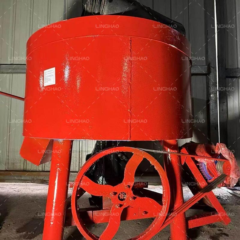 QT4-35 brick machine wrapped in dustproof film and labeled for Ugandan customer at SanqGroup factory