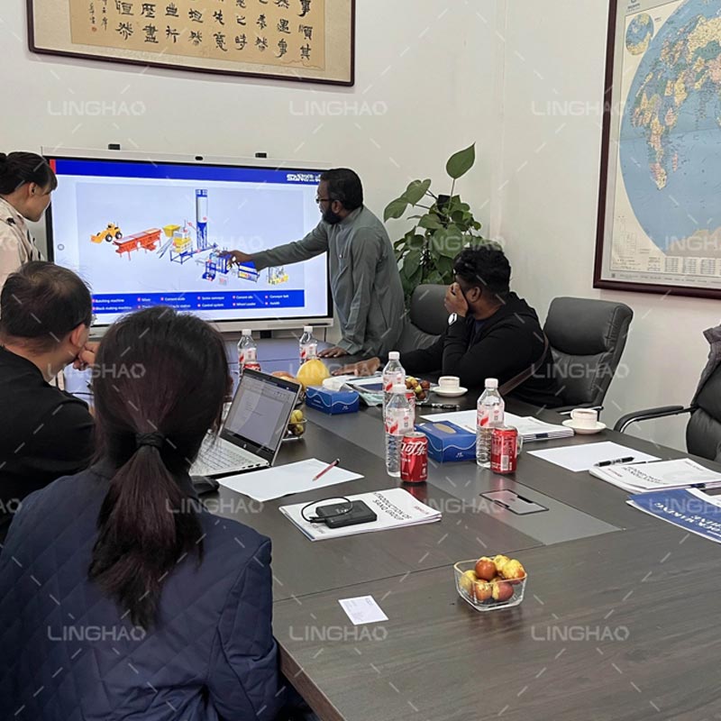 Group photo after successful technical discussion and factory tour at SanqGroup headquarters