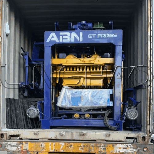 Guinean customer inspecting equipment during factory visit prior to placing the order—building trust through transparency